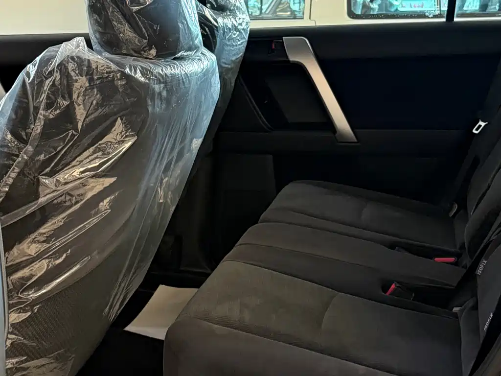 Toyota Land Cruiser Prado 2023 4.0L