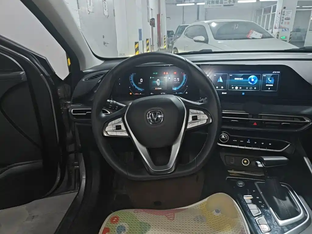 Changan Eado — миниатюра 11