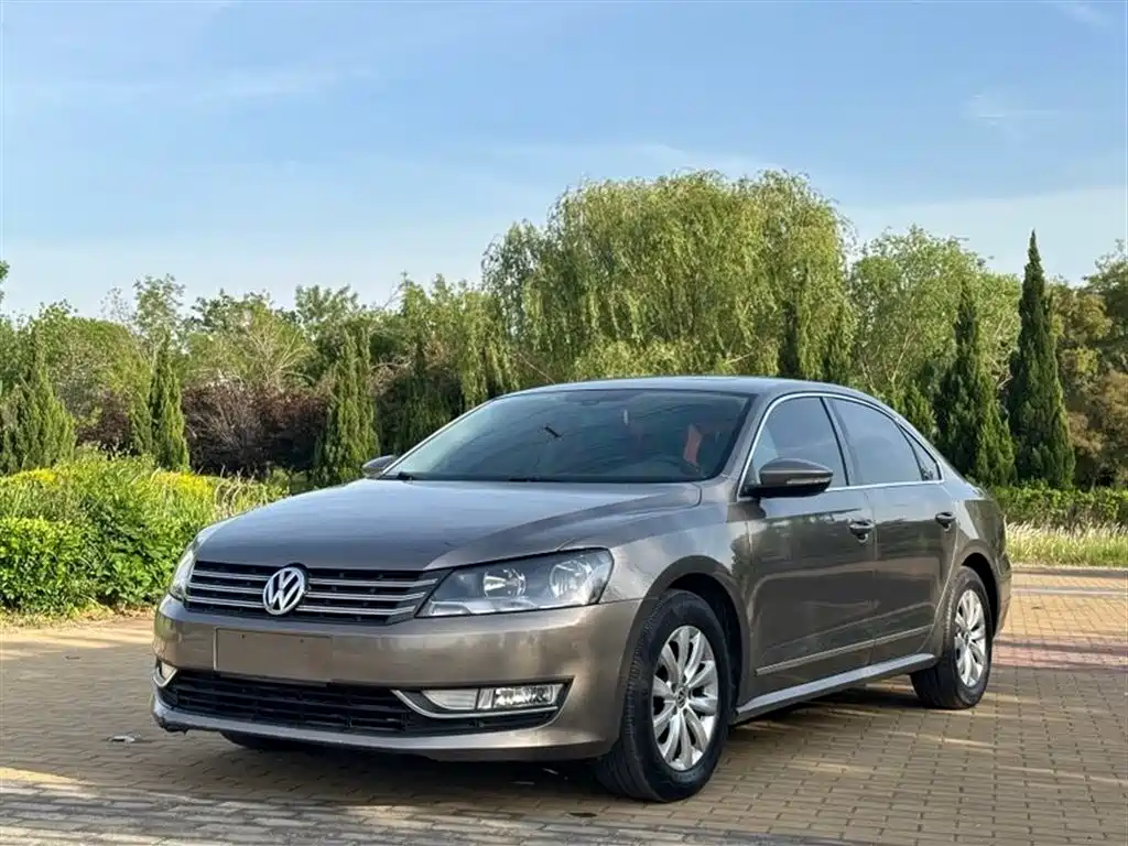 Volkswagen Passat 2012