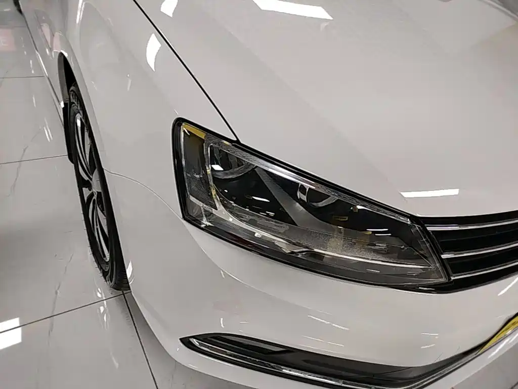 Volkswagen Sagitar — миниатюра 11