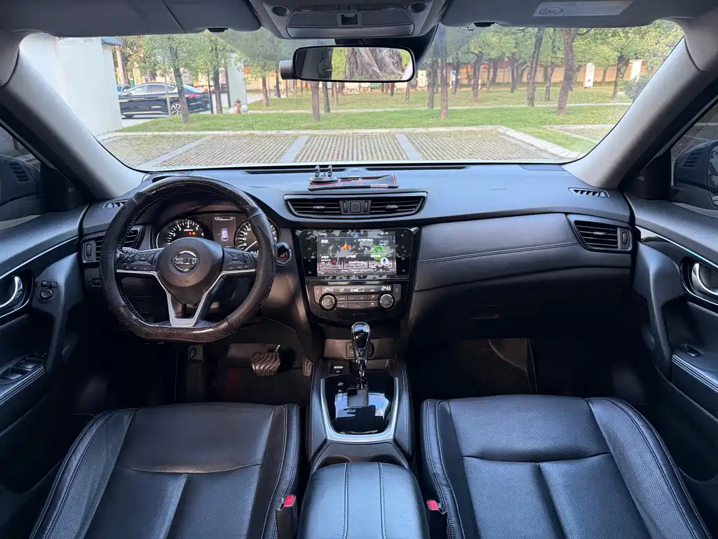 Nissan X-Trail — миниатюра 15