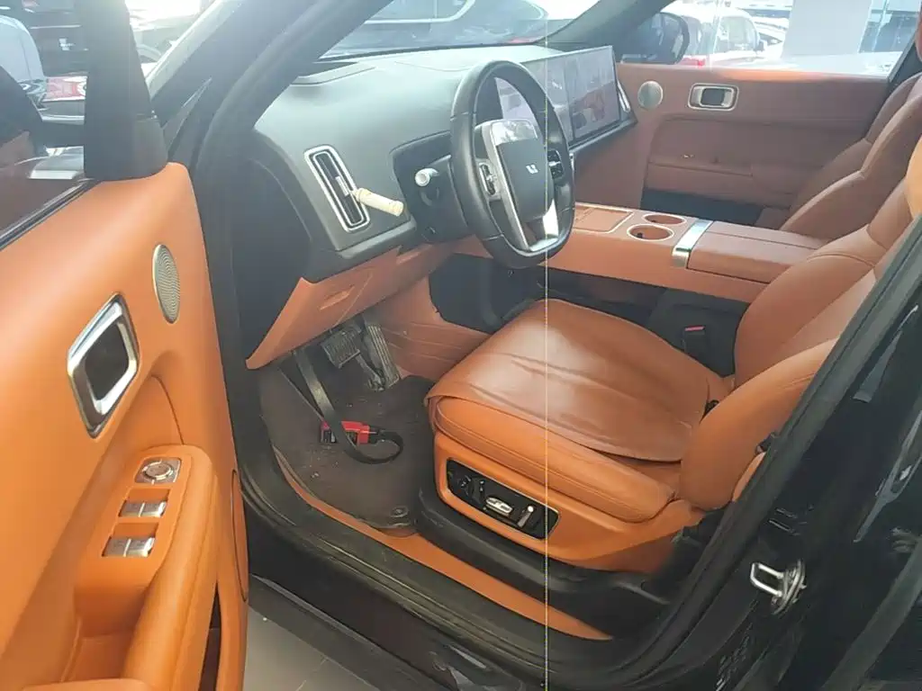 Li Auto Li L8 — миниатюра 16