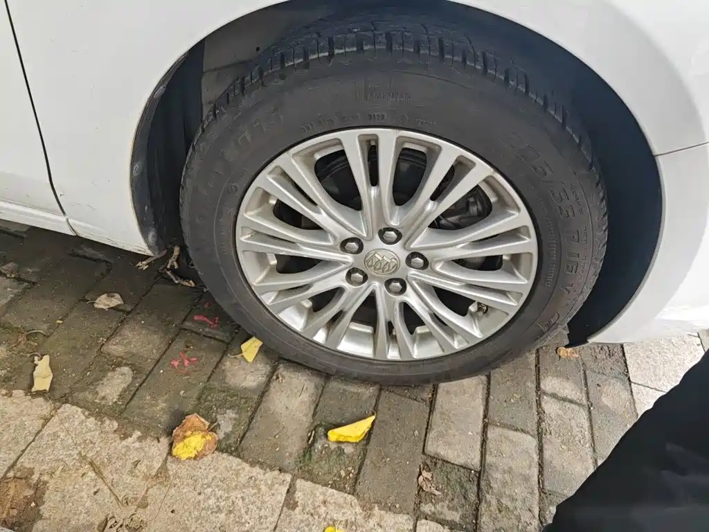 Buick Excelle — миниатюра 25