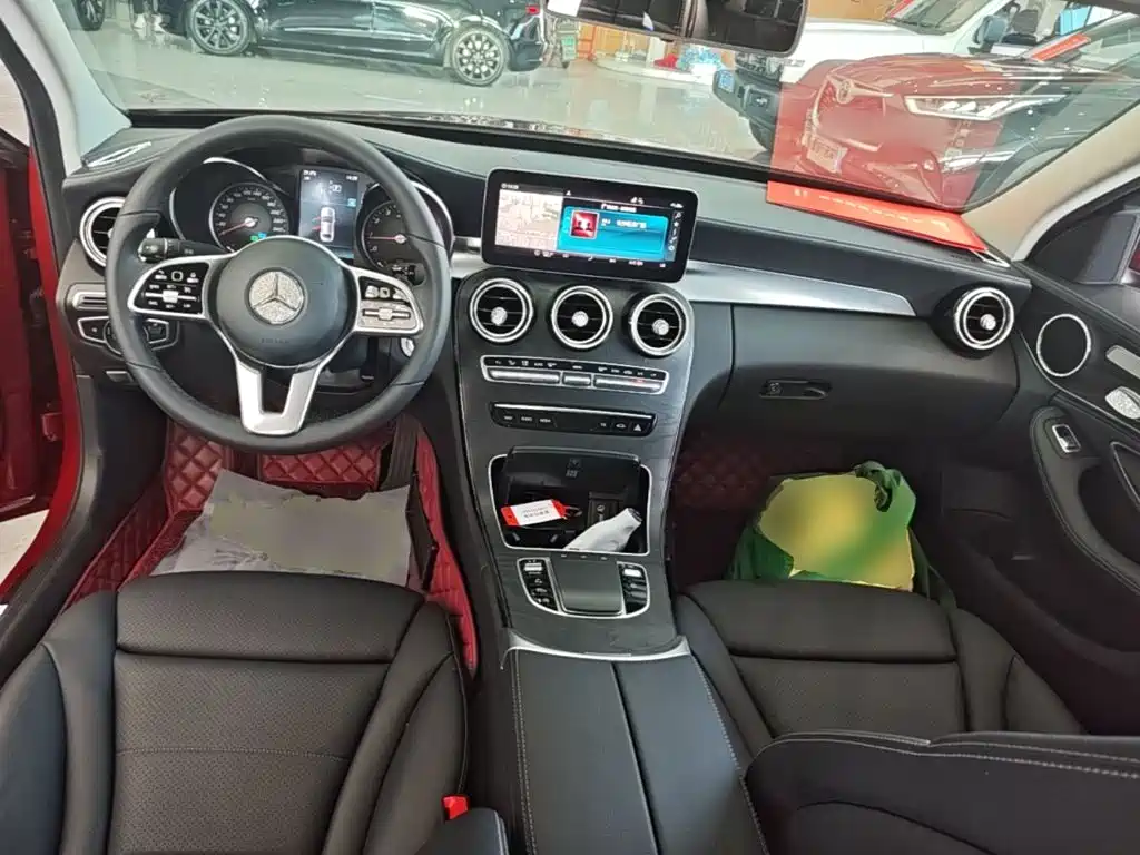 Mercedes-Benz C-Class — миниатюра 10