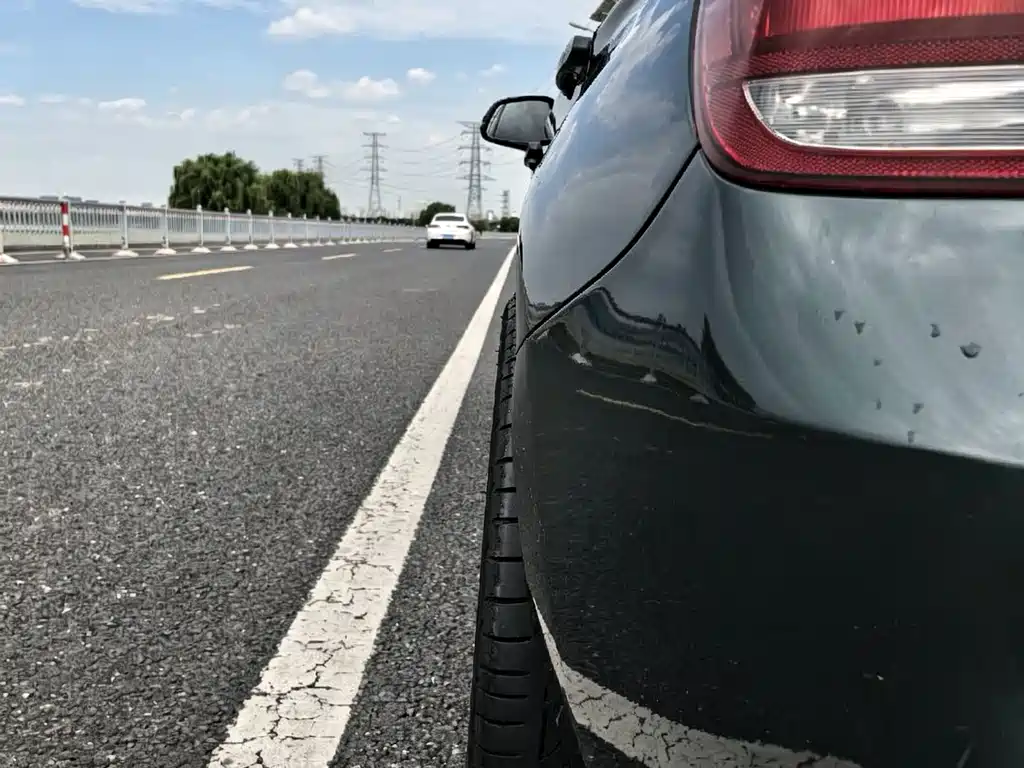 BMW 1 Series (Import) — миниатюра 8