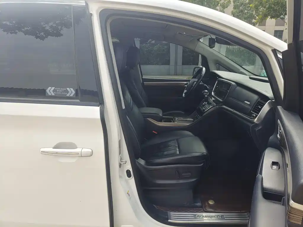 GAC Motor Trumpchi M8 — миниатюра 12