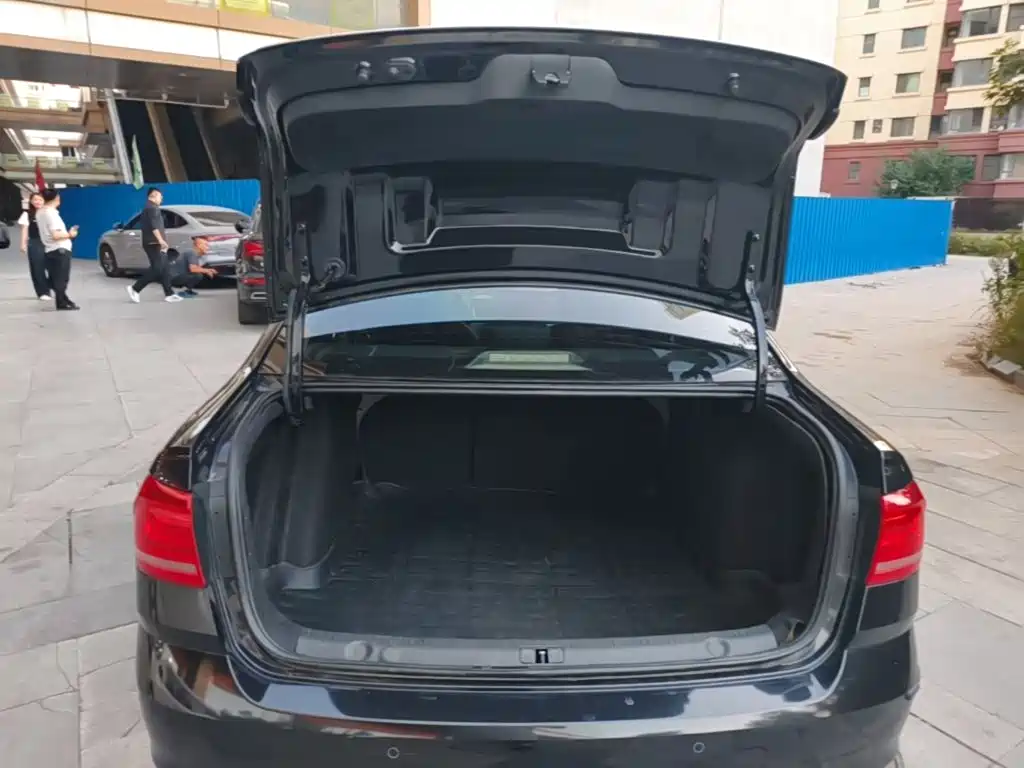 Volkswagen Lavida — миниатюра 15