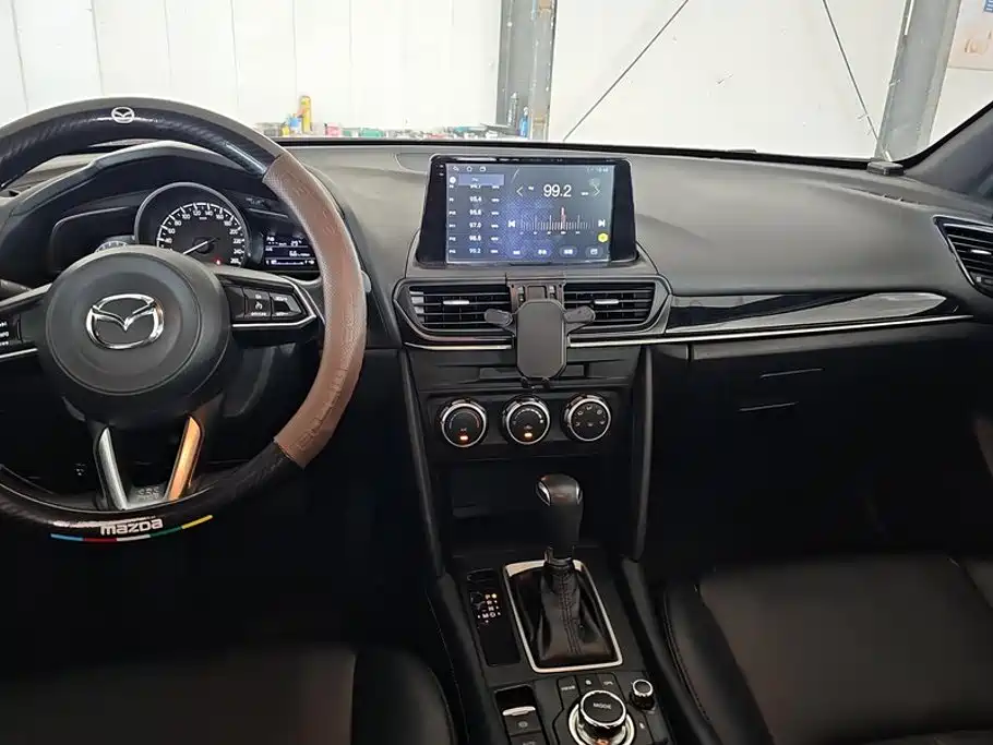 Mazda CX-4 — миниатюра 13
