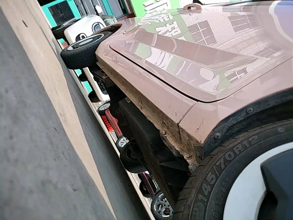 Wuling MINIEV — миниатюра 21