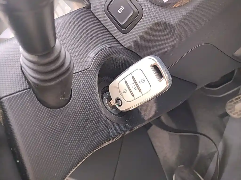 Wuling MINIEV — миниатюра 9