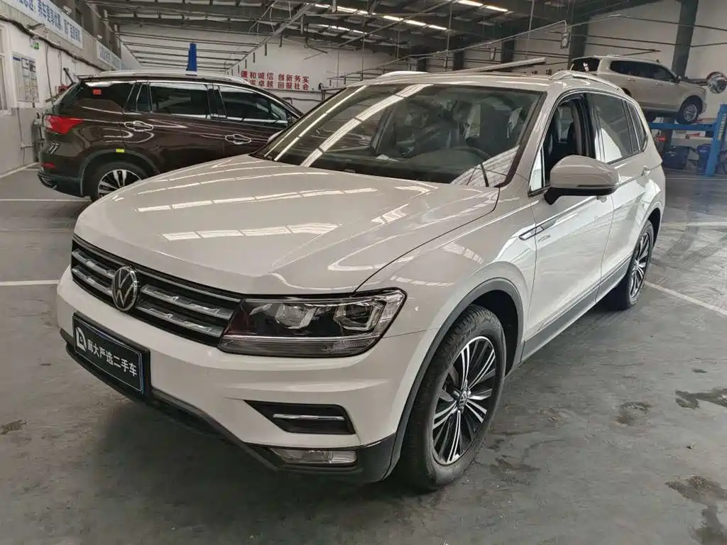 Volkswagen Tiguan L 2020