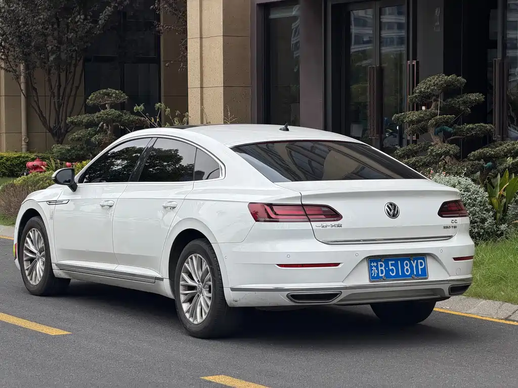 Volkswagen CC — миниатюра 4
