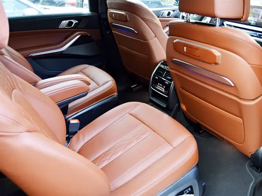 BMW X7 — миниатюра 14
