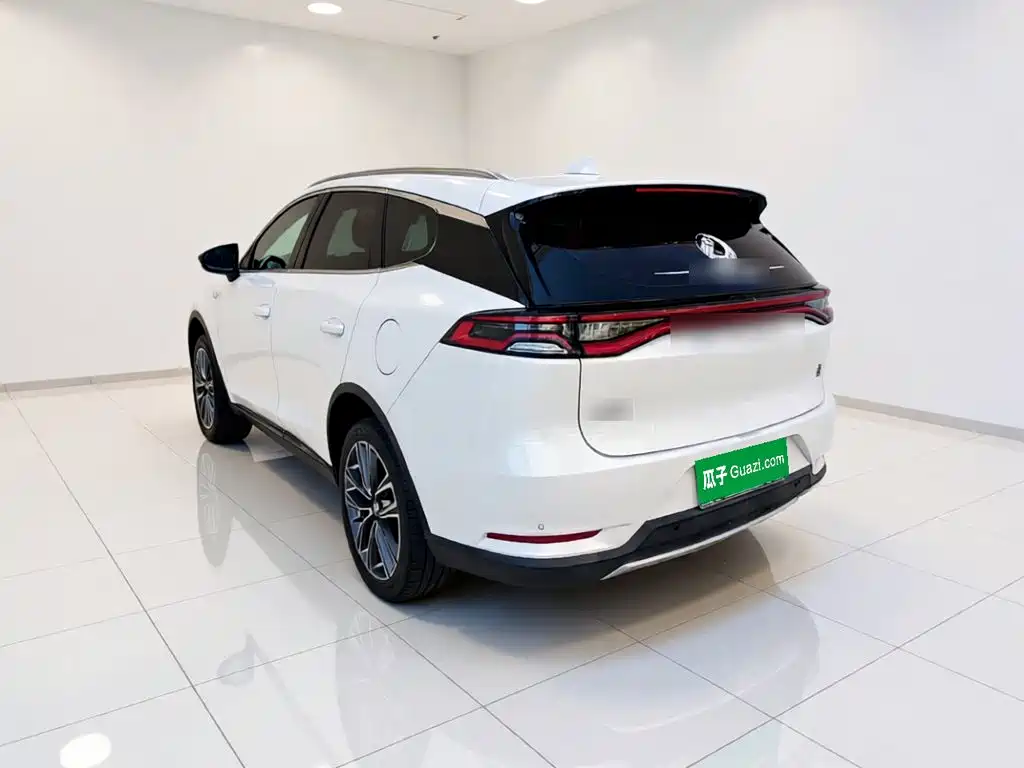 BYD Tang — миниатюра 4