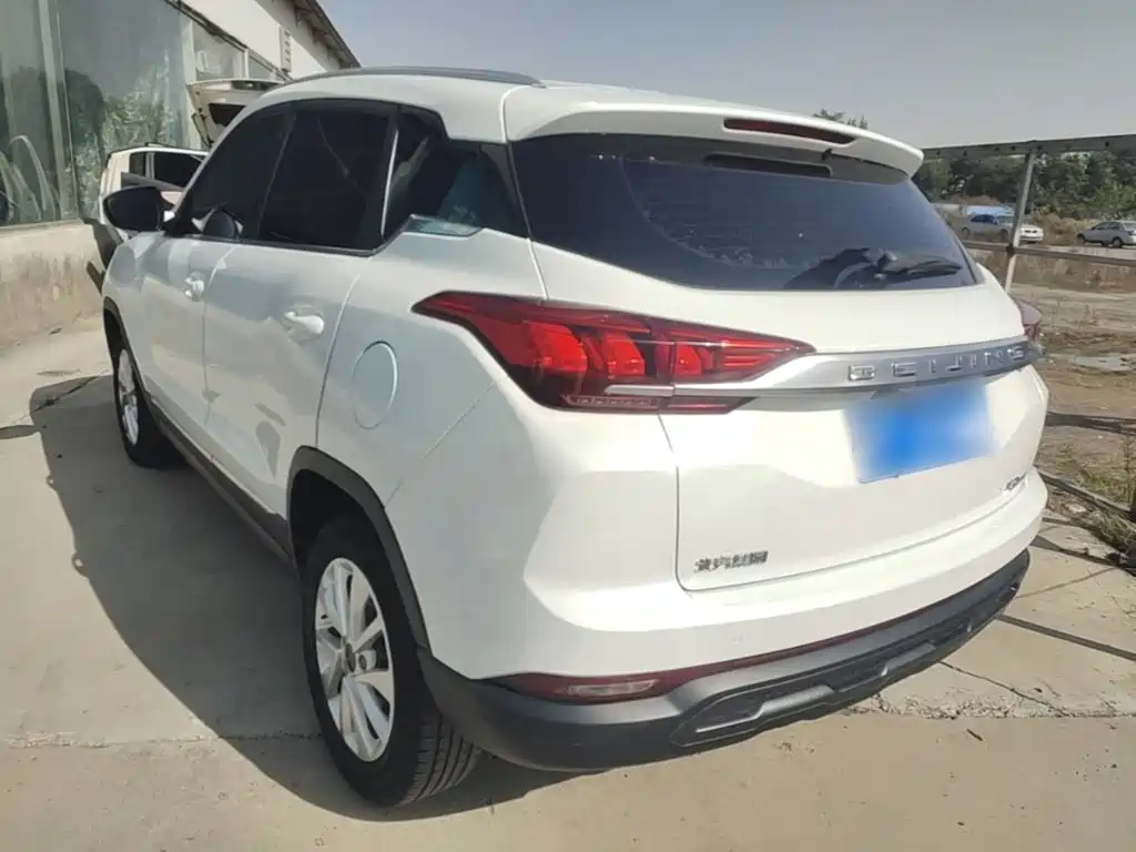 BAIC X3 — миниатюра 5