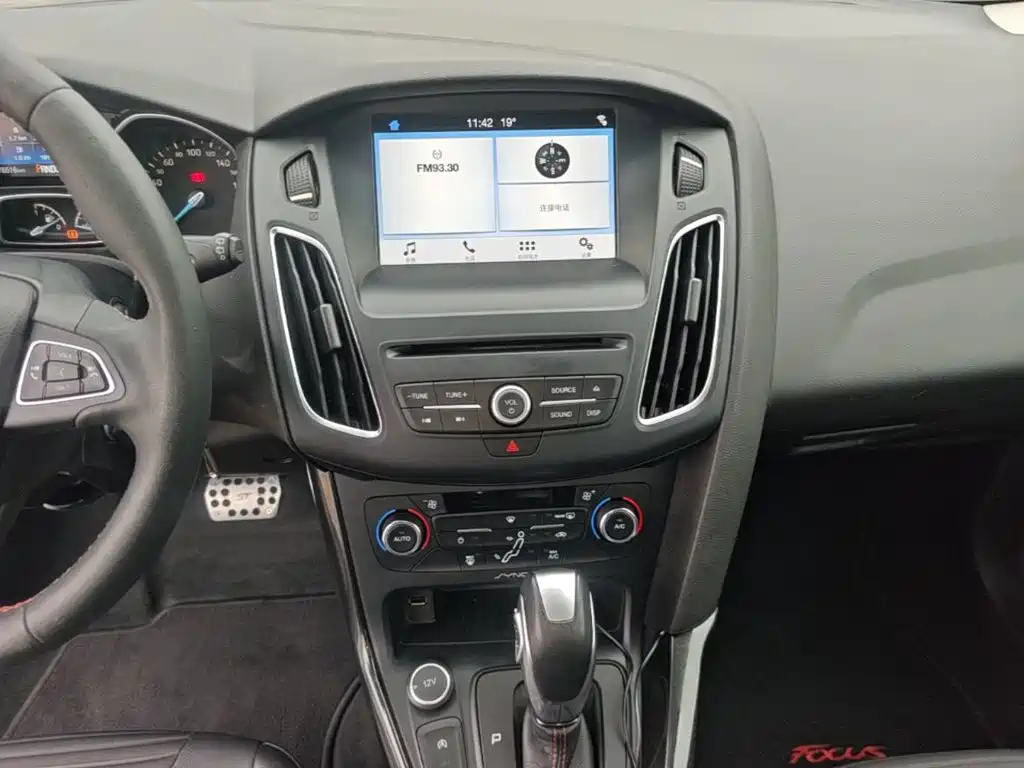 Ford Focus — миниатюра 13