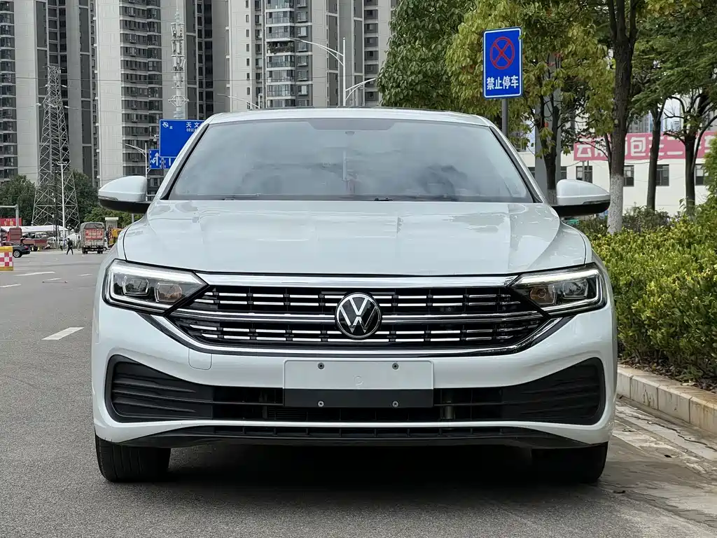 Volkswagen Sagitar — миниатюра 8