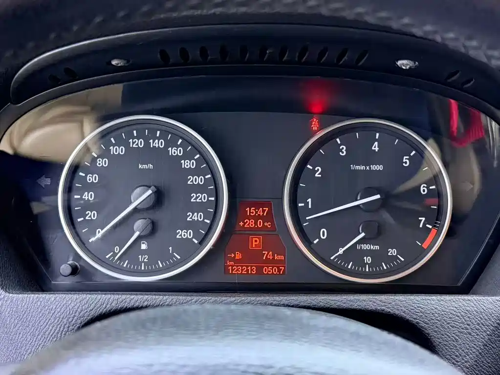 BMW X5 (Import) — миниатюра 5