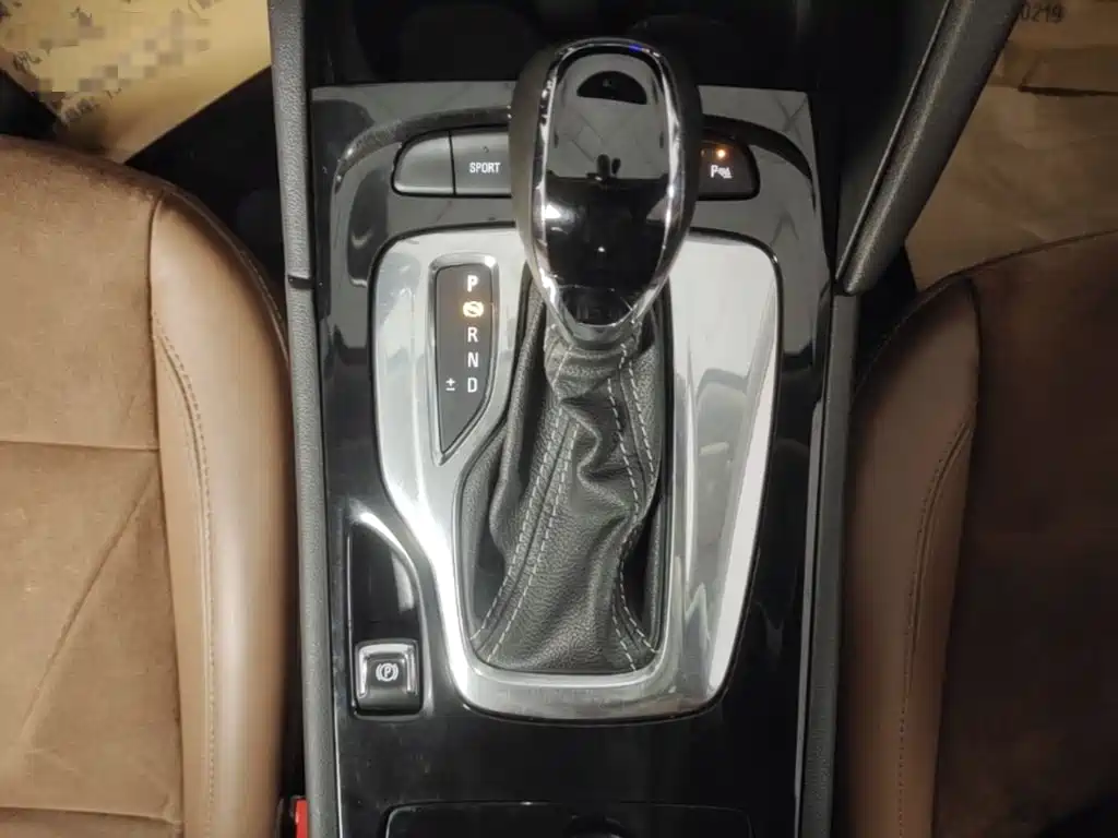 Buick Regal — миниатюра 14