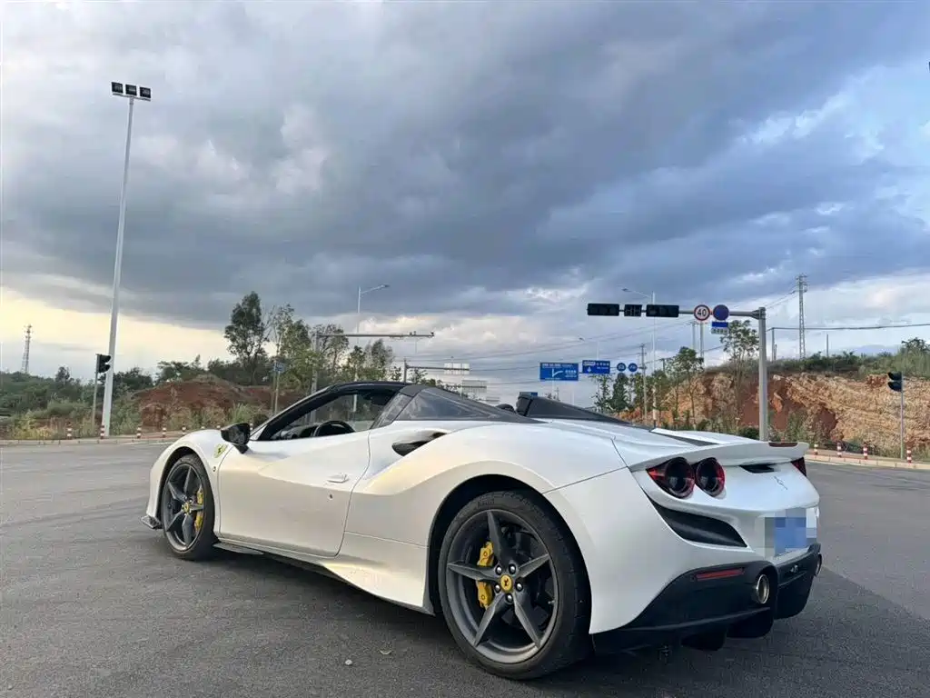 Ferrari F8 2020 Spider 3.9T V8