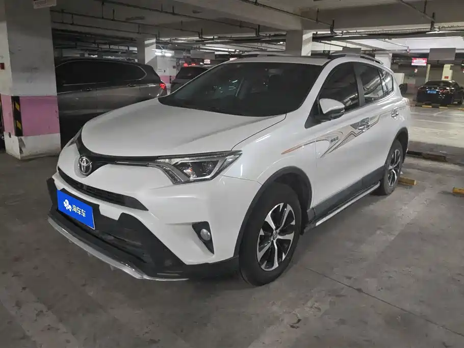 Toyota RAV4 2017