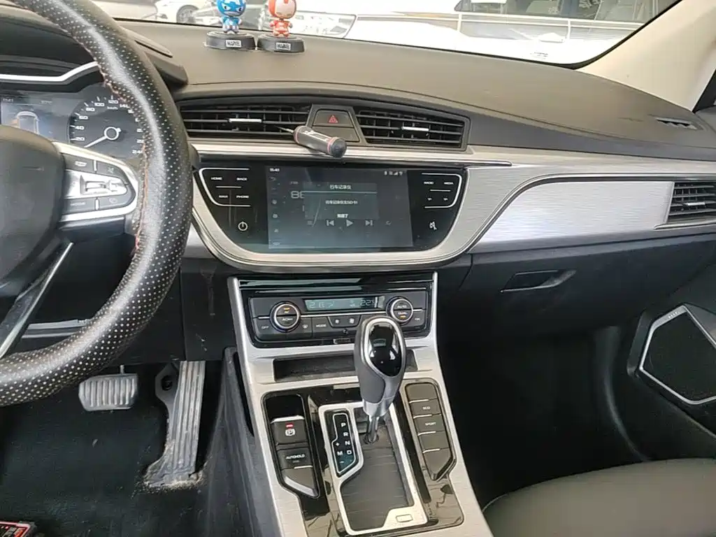 Geely Emgrand GS — миниатюра 13