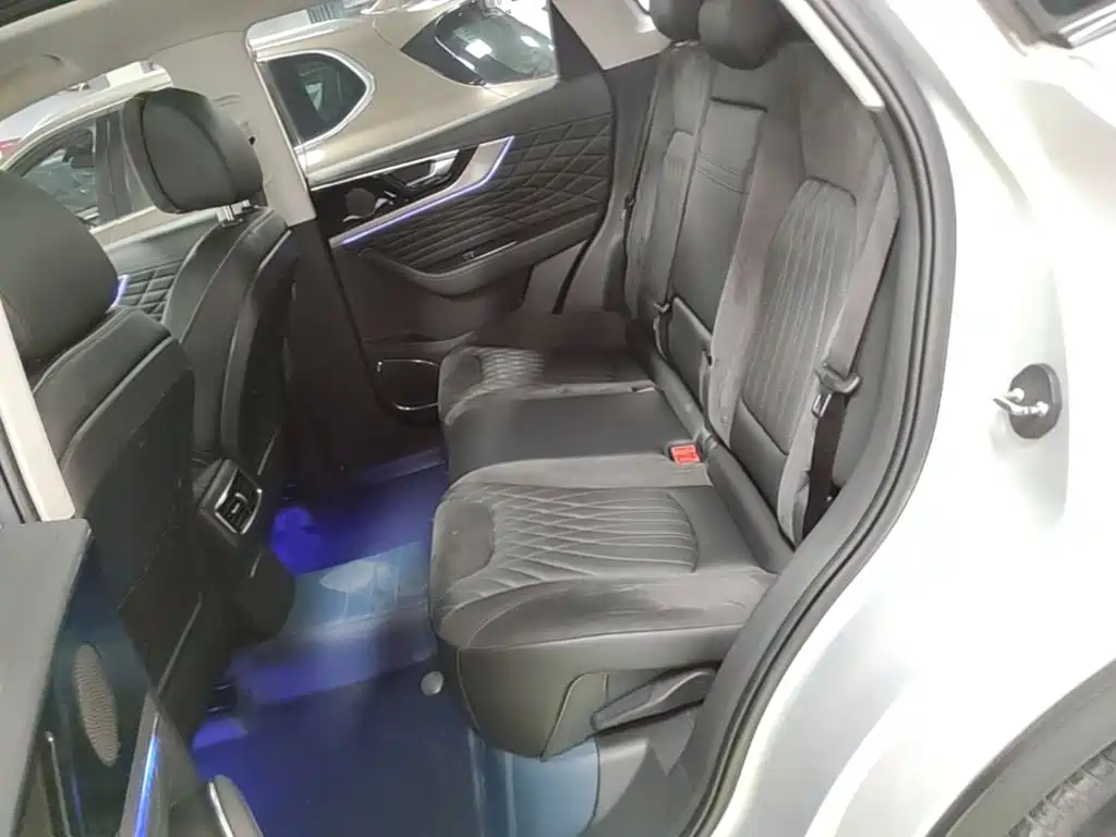 Hongqi Hongqi HS5 — миниатюра 17