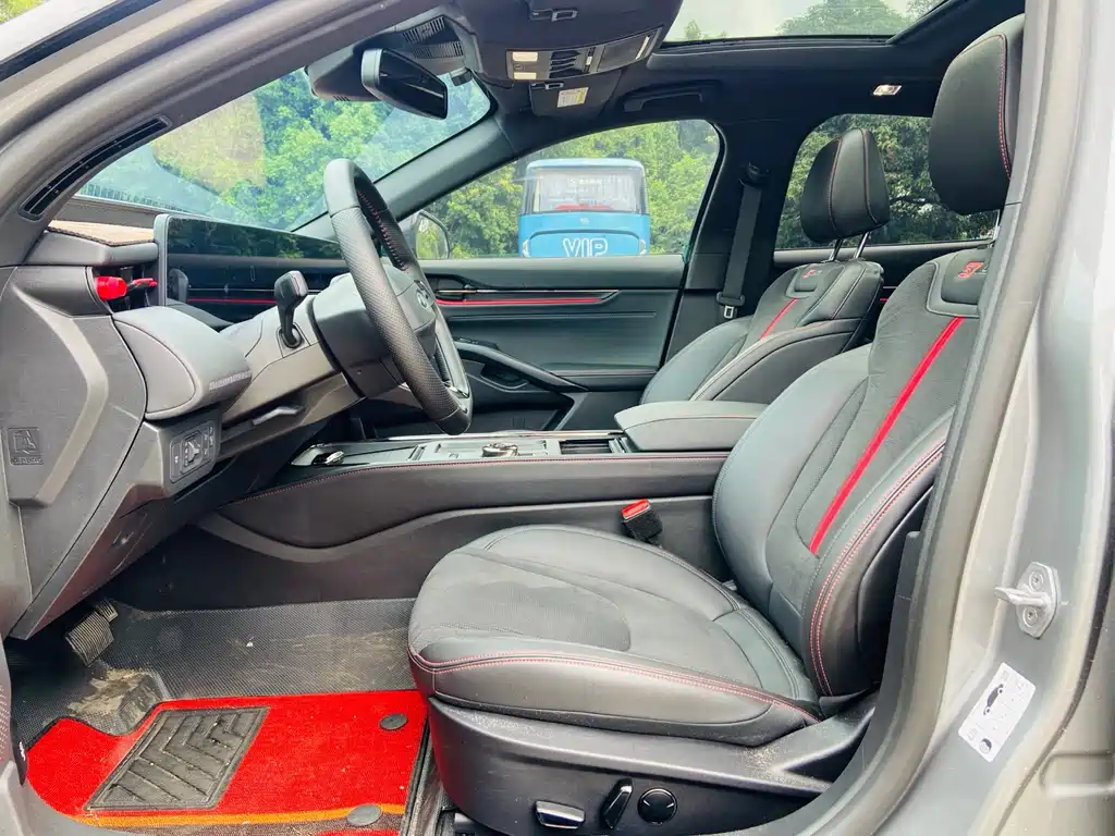 Ford Mondeo — миниатюра 5
