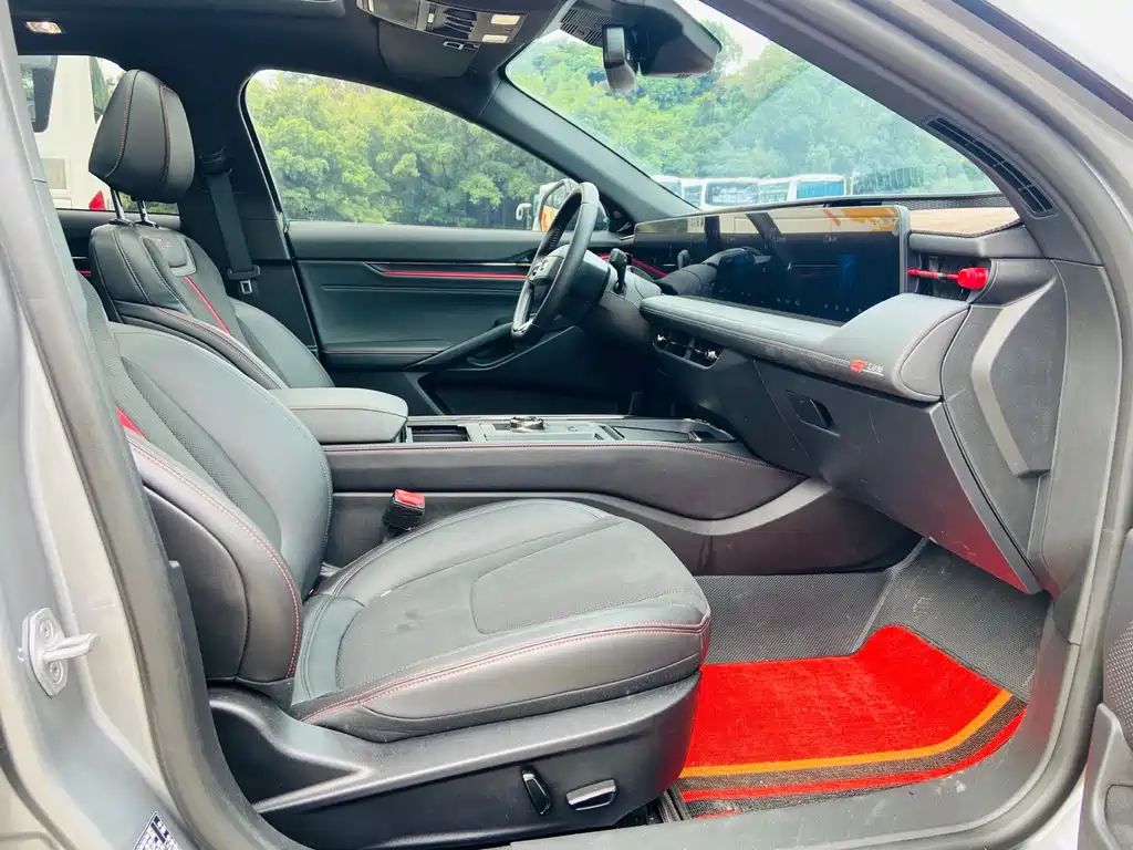 Ford Mondeo — миниатюра 8