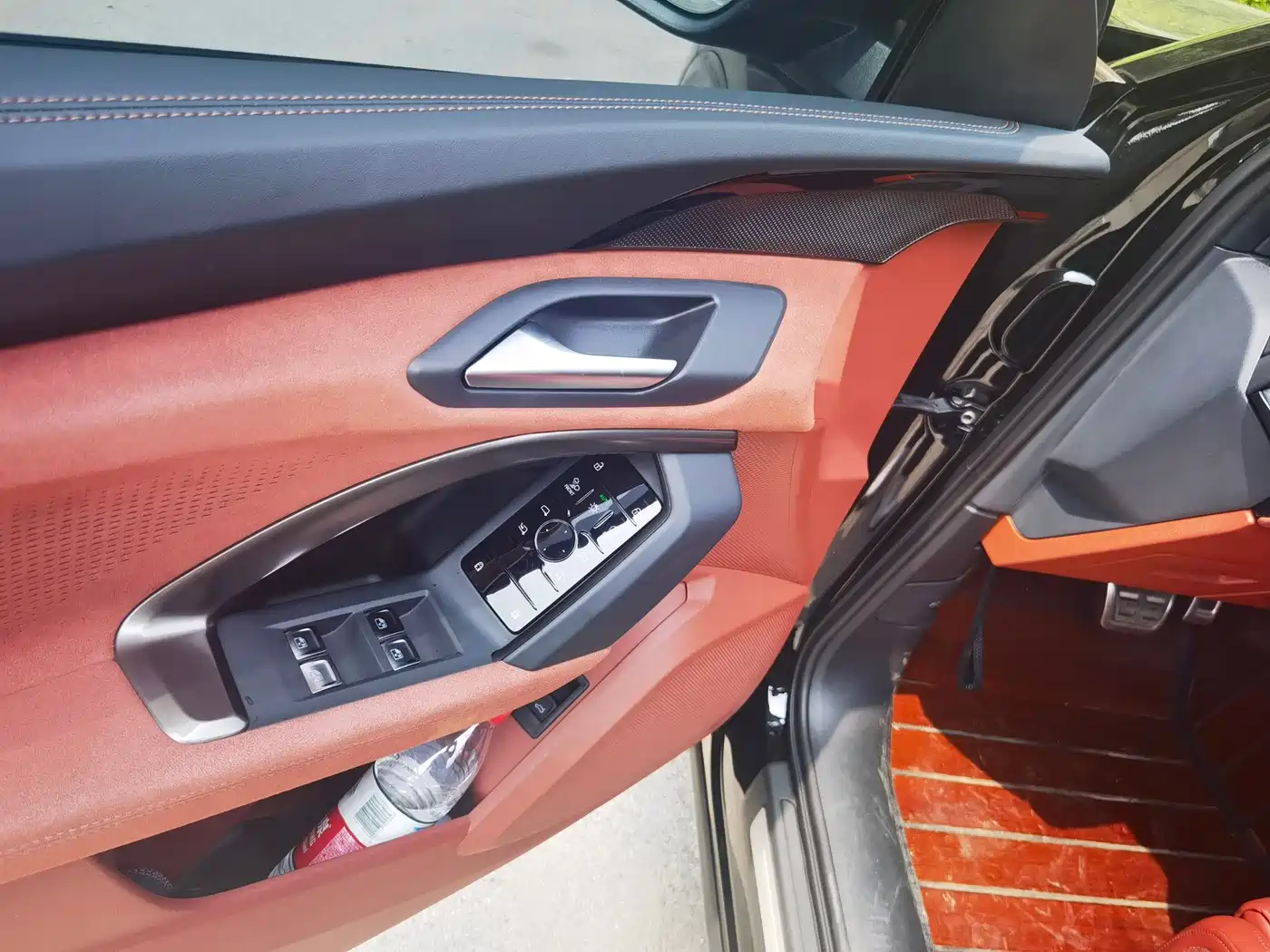 奥迪Q5L 2026款 2.0T 千万用户专享版 2026