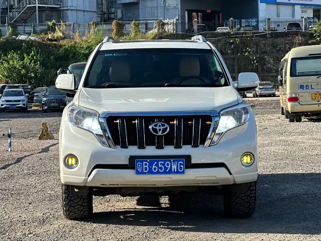 Toyota Prado (Import) — миниатюра 2