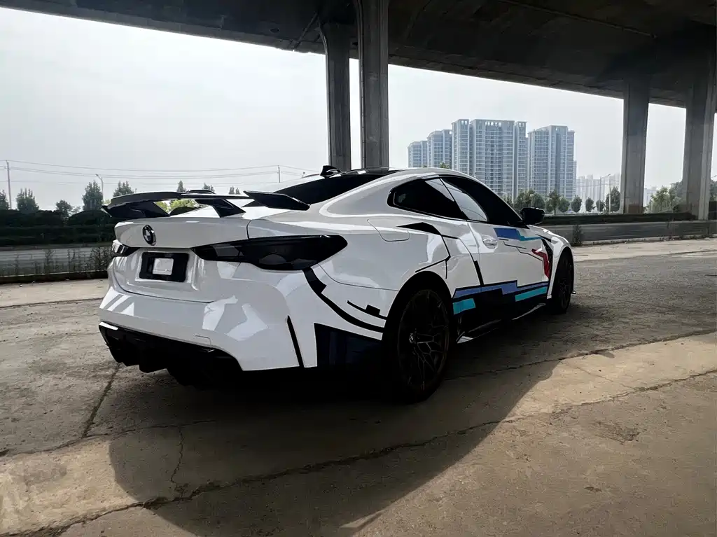 BMW M4 — миниатюра 4