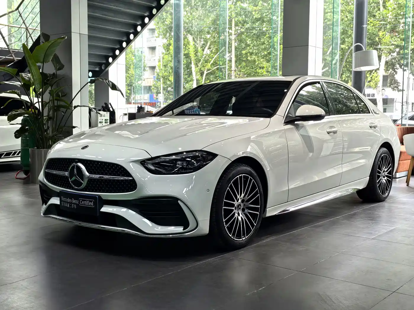 奔驰C级 2023款 改款 C 200 L 运动版 2023