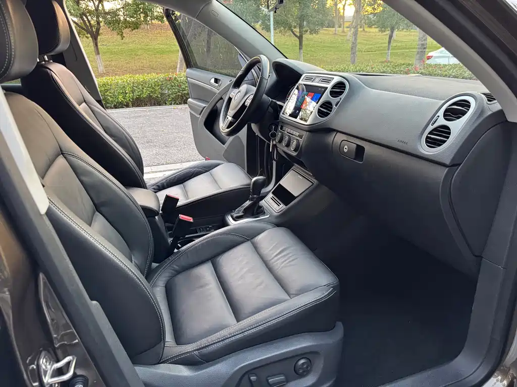 Volkswagen Tiguan — миниатюра 11