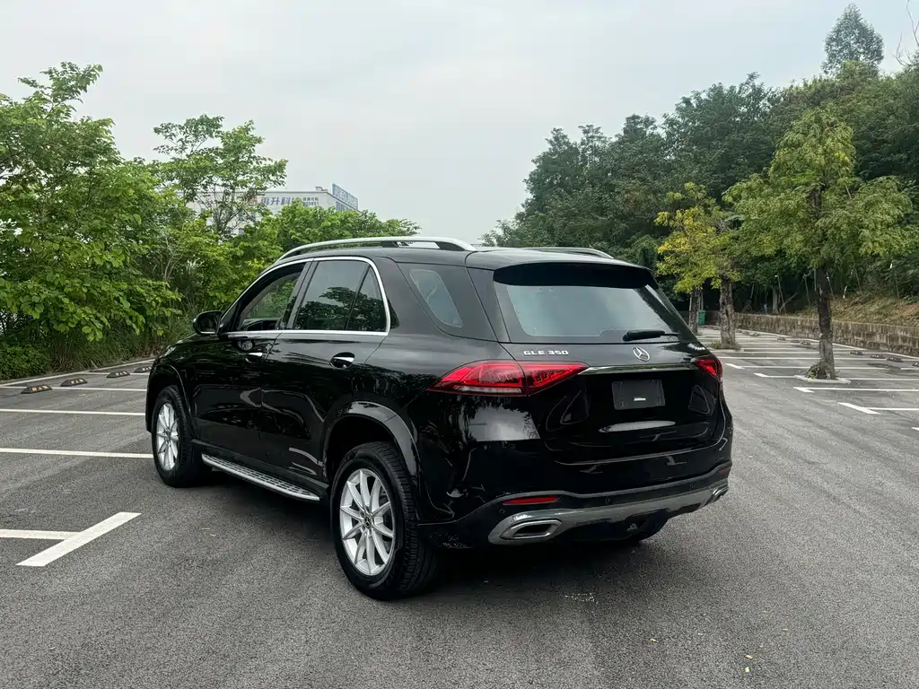 Mercedes-Benz GLE (Import) — миниатюра 6