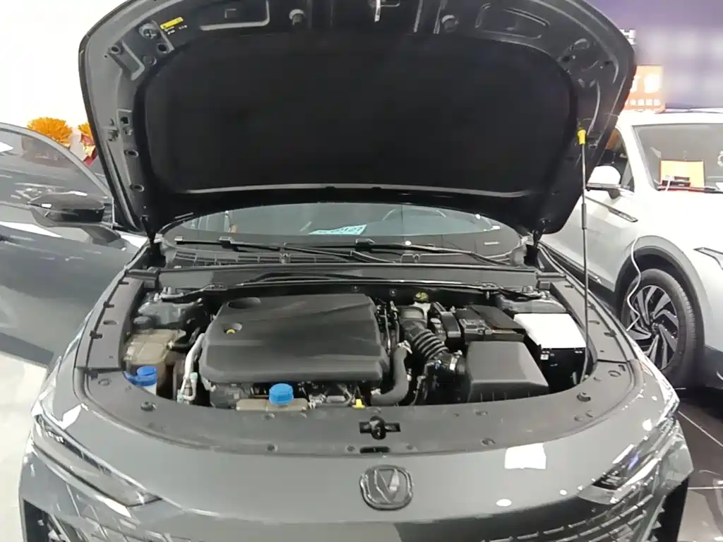 Changan UNI-V — миниатюра 20