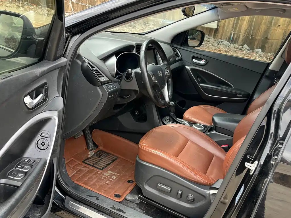 Hyundai Santa Fe — миниатюра 5