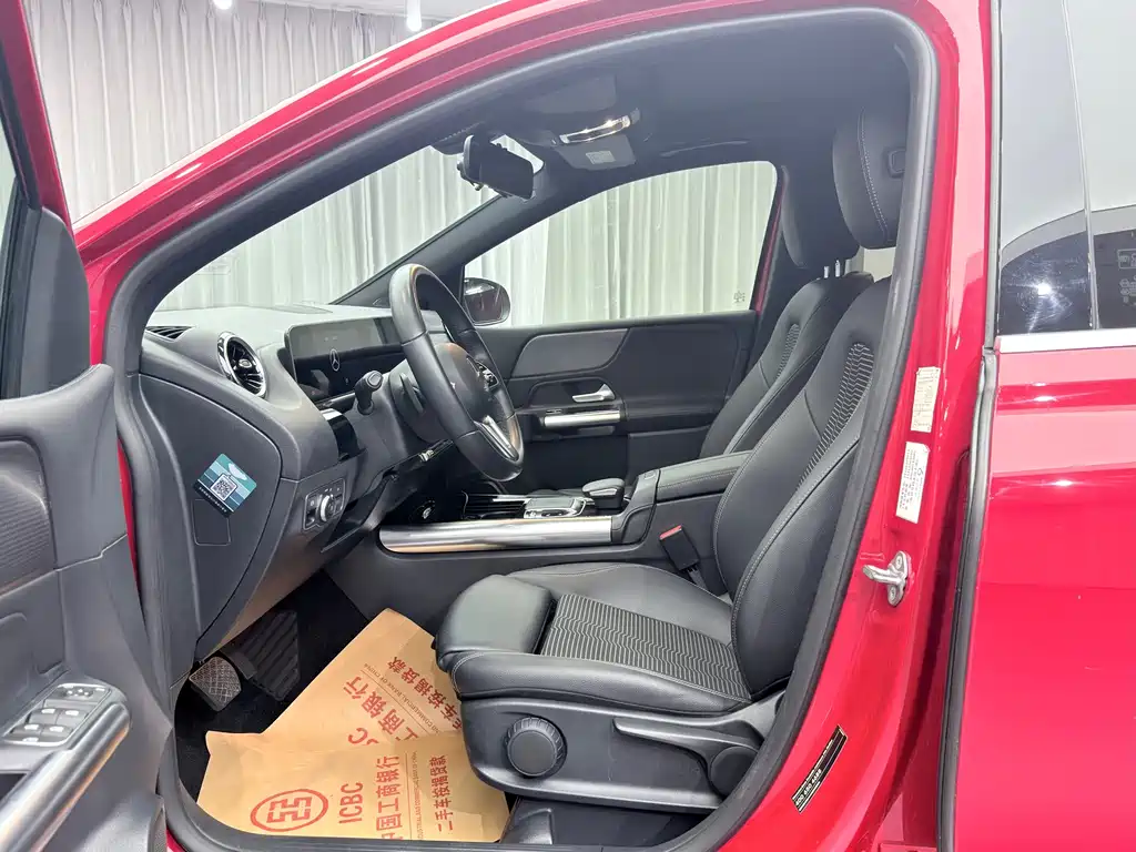 Mercedes-Benz B-Class — миниатюра 8