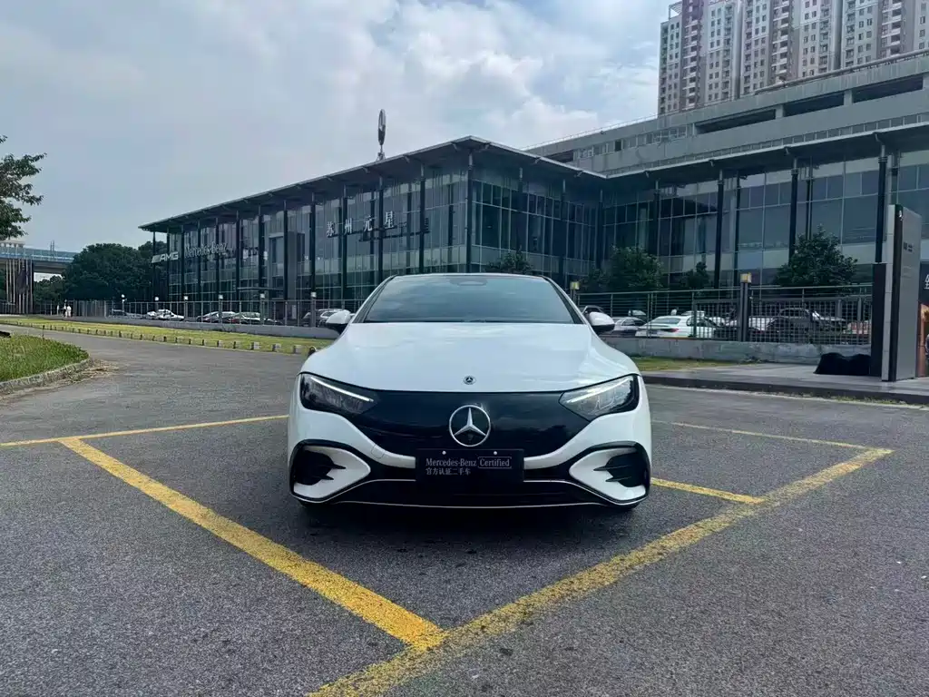 Mercedes-Benz EQE — миниатюра 2