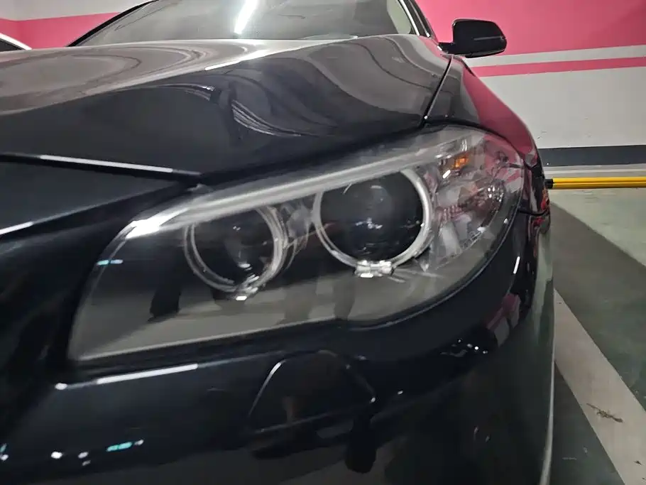 BMW 5 Series — миниатюра 5