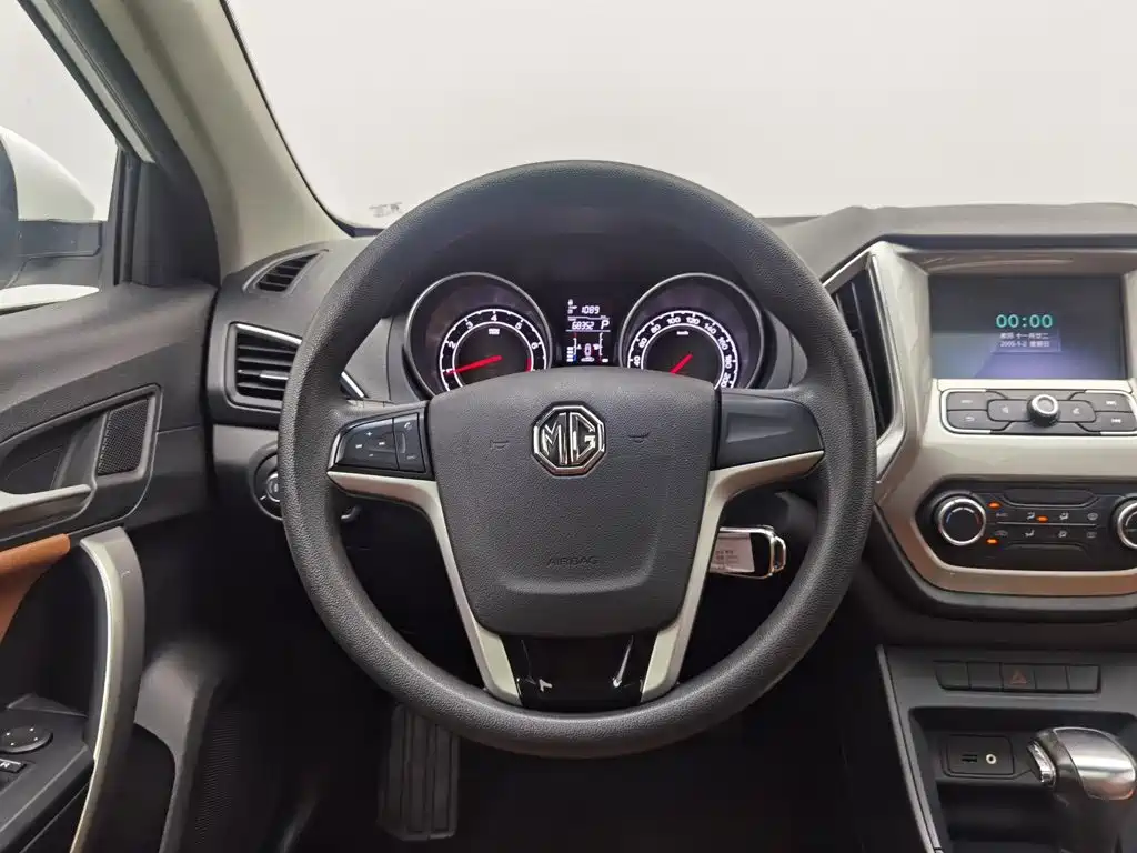 MG MG GT — миниатюра 11
