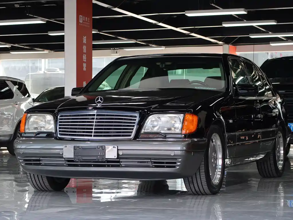 Mercedes-Benz S-Class 1998