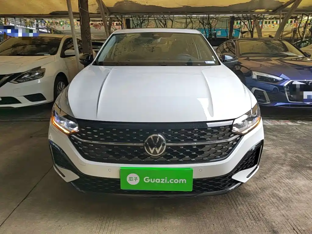 Volkswagen Lavida — миниатюра 3