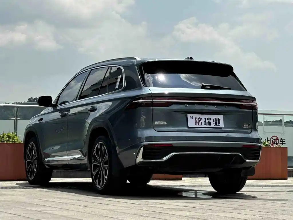 Geely Xingyue L — миниатюра 8