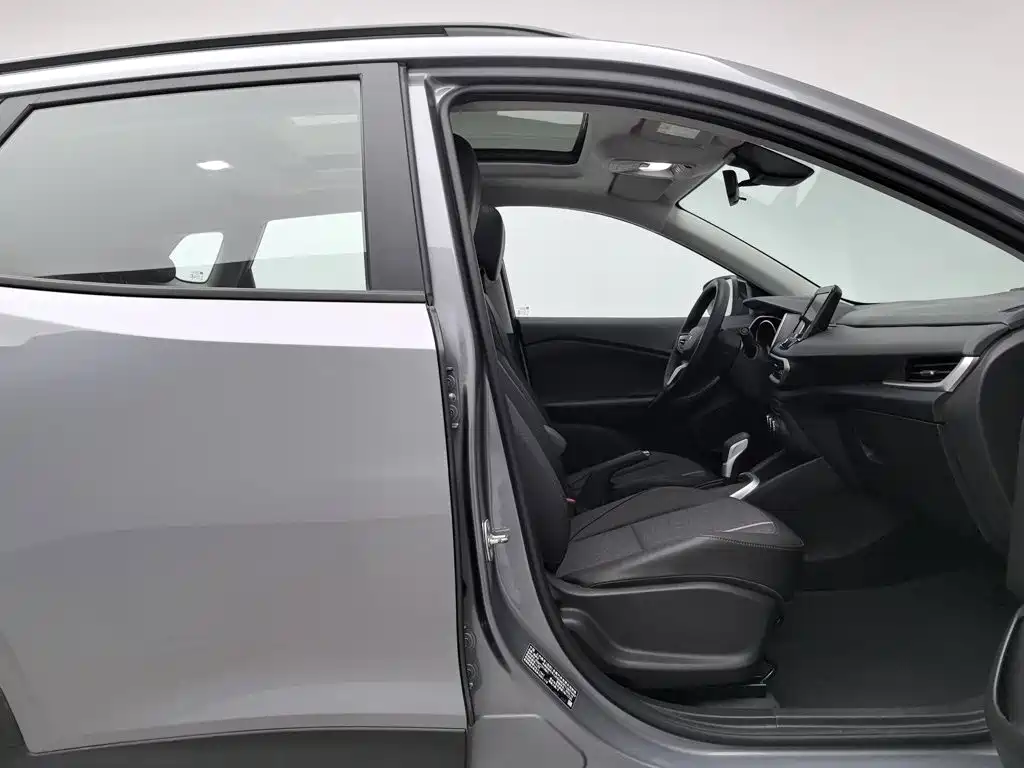 Chevrolet Trax — миниатюра 23