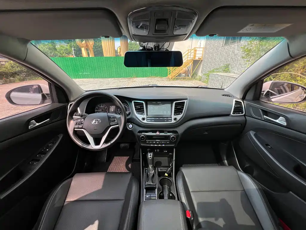 Hyundai Tucson — миниатюра 13