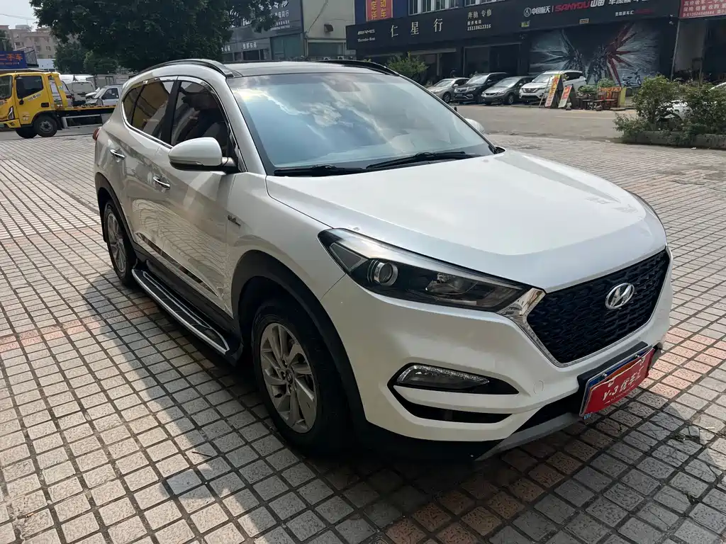 Hyundai Tucson — миниатюра 3