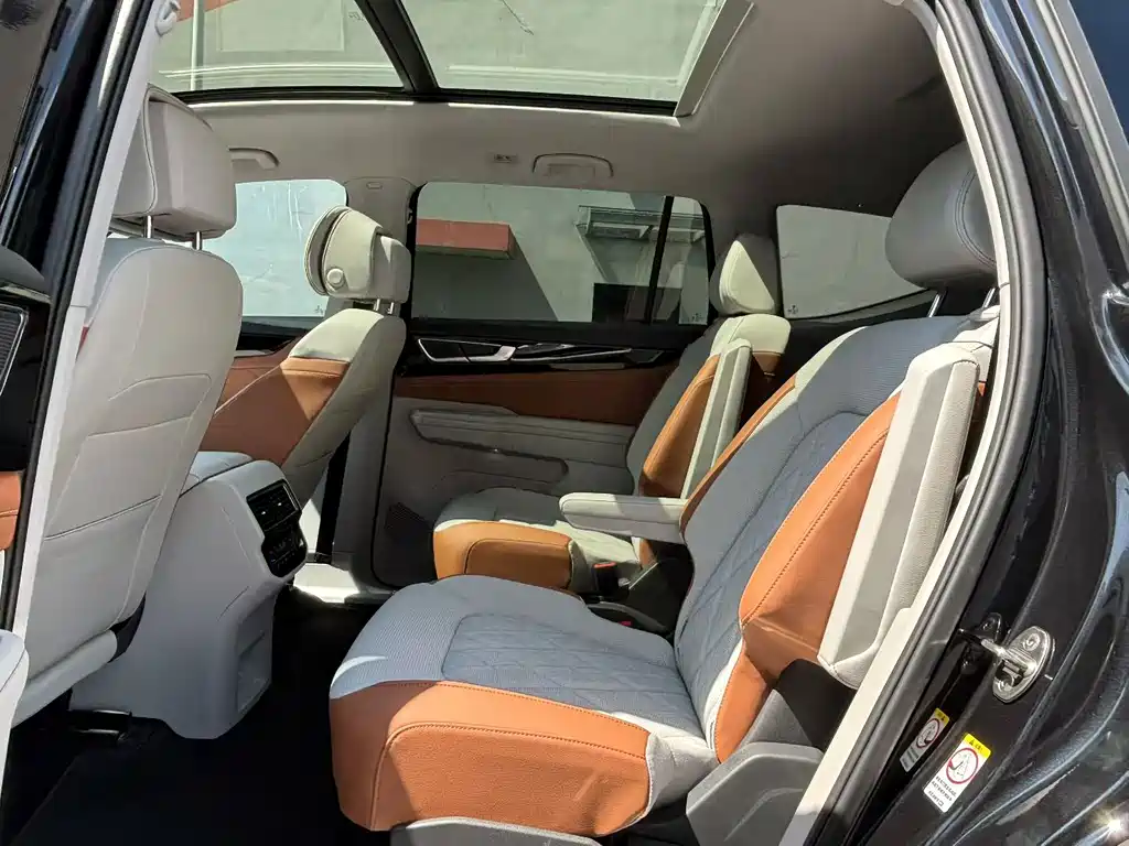Volkswagen Teramont — миниатюра 7