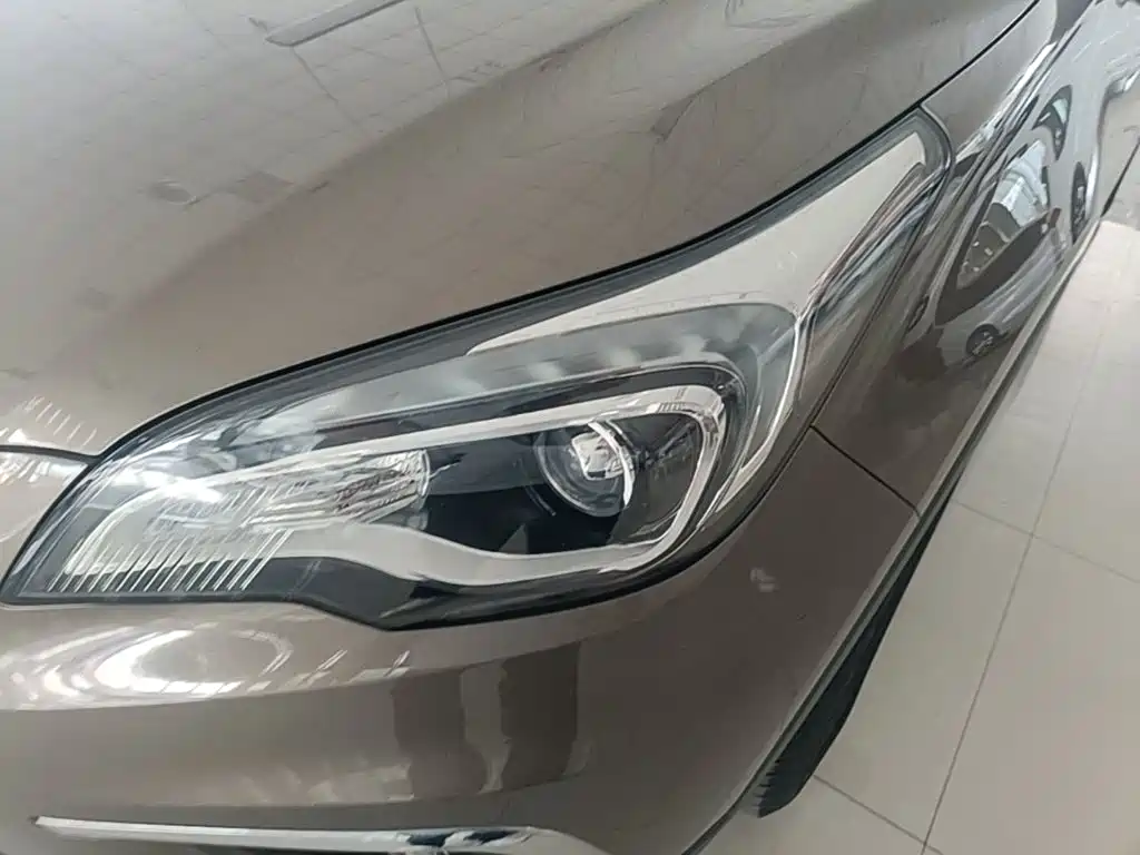 Buick Envision Plus — миниатюра 24