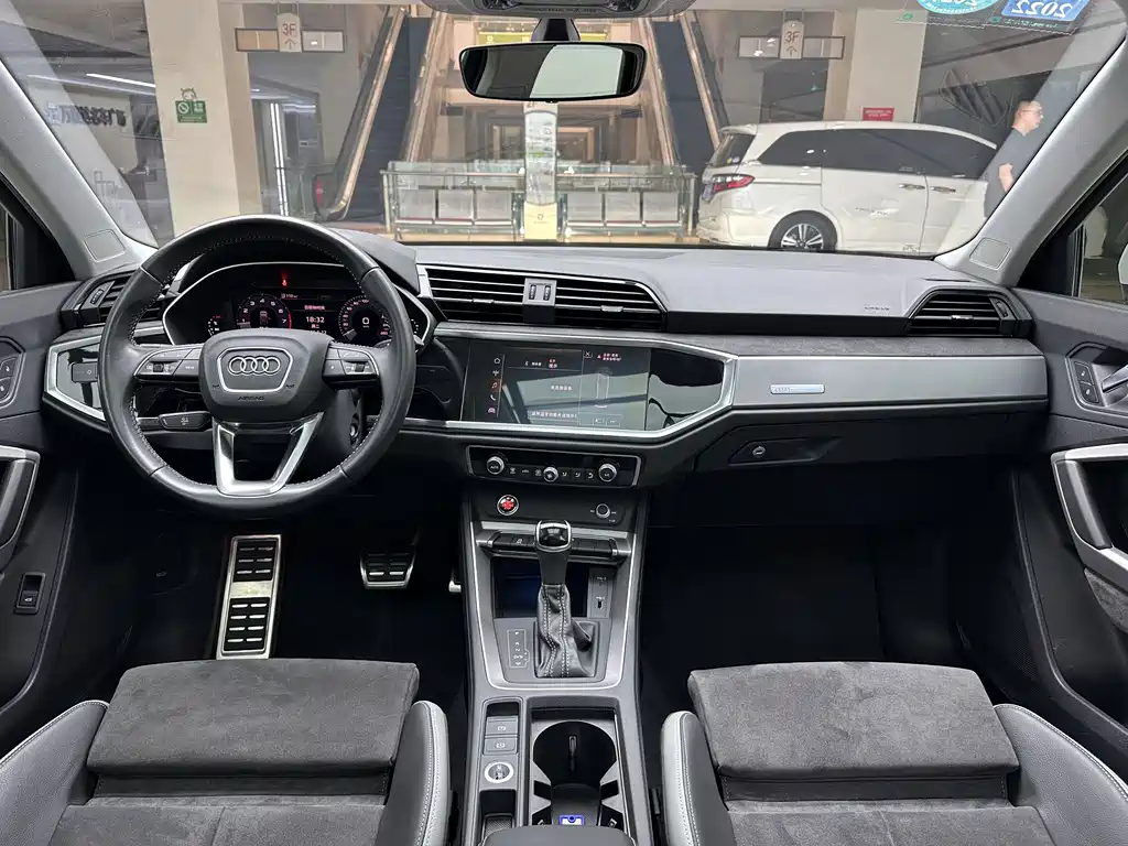 Audi Q3 — миниатюра 9